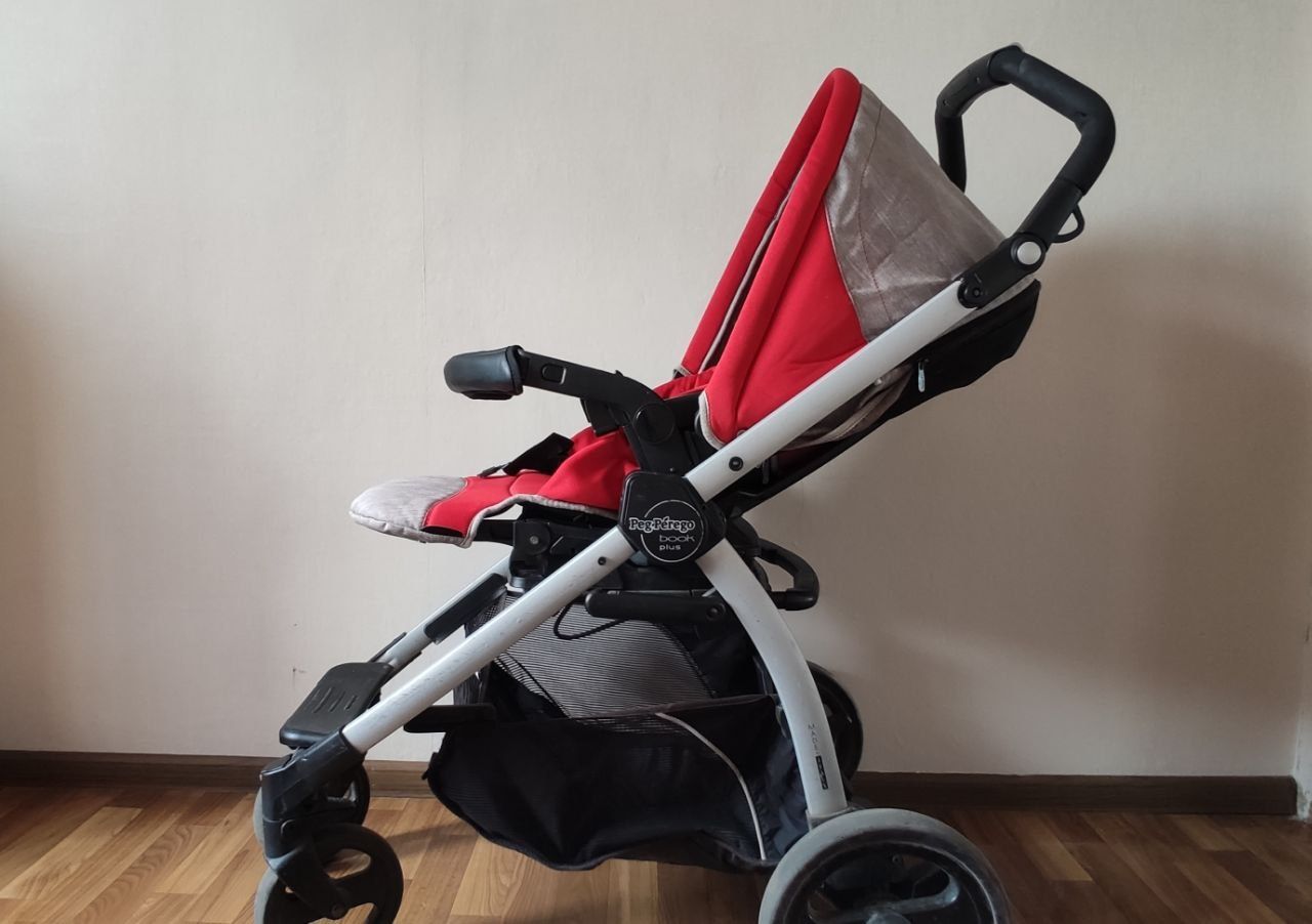 Коляска 
Peg Perego  3 в 1 Book