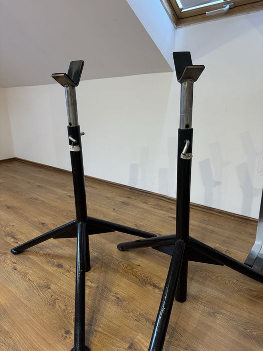 Stojaki pod sztange na silownie