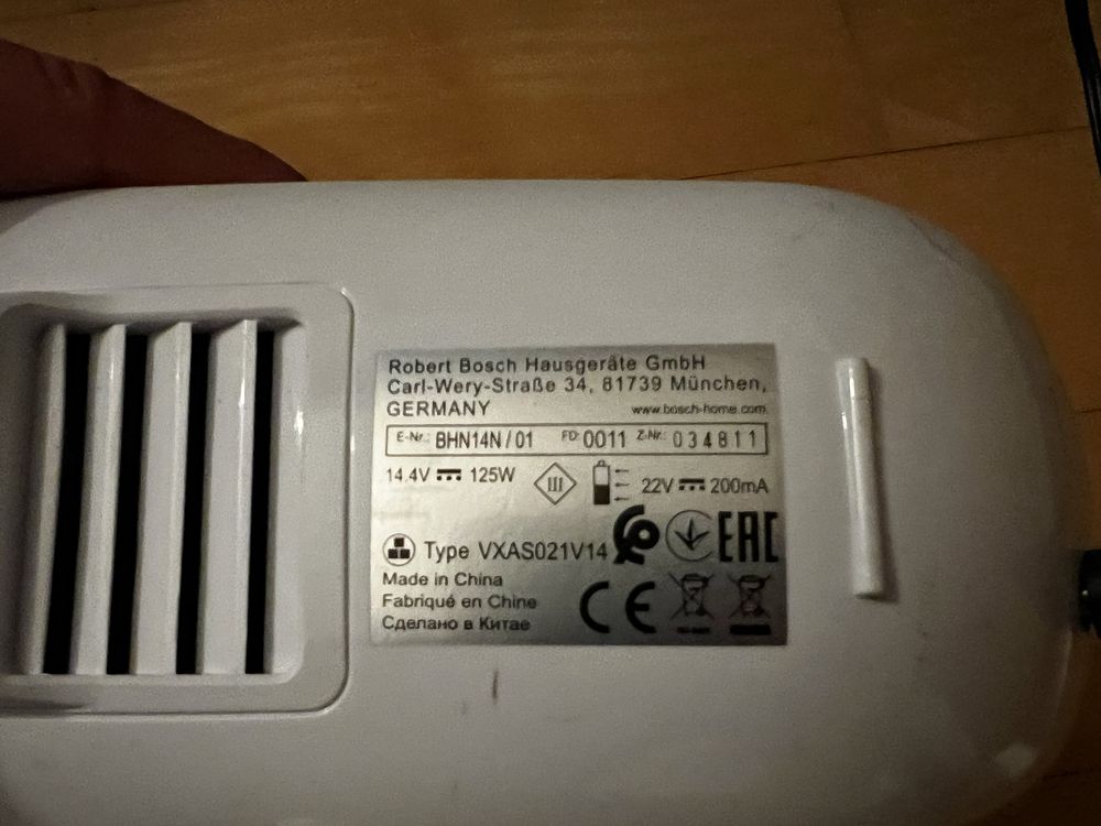 Odkurzacz Bosch Move  14.4V BHN14N