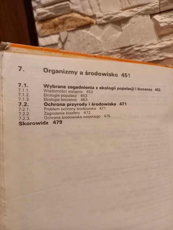 Biologia podręcznik encyklopedia