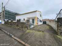 Moradia T4 para venda