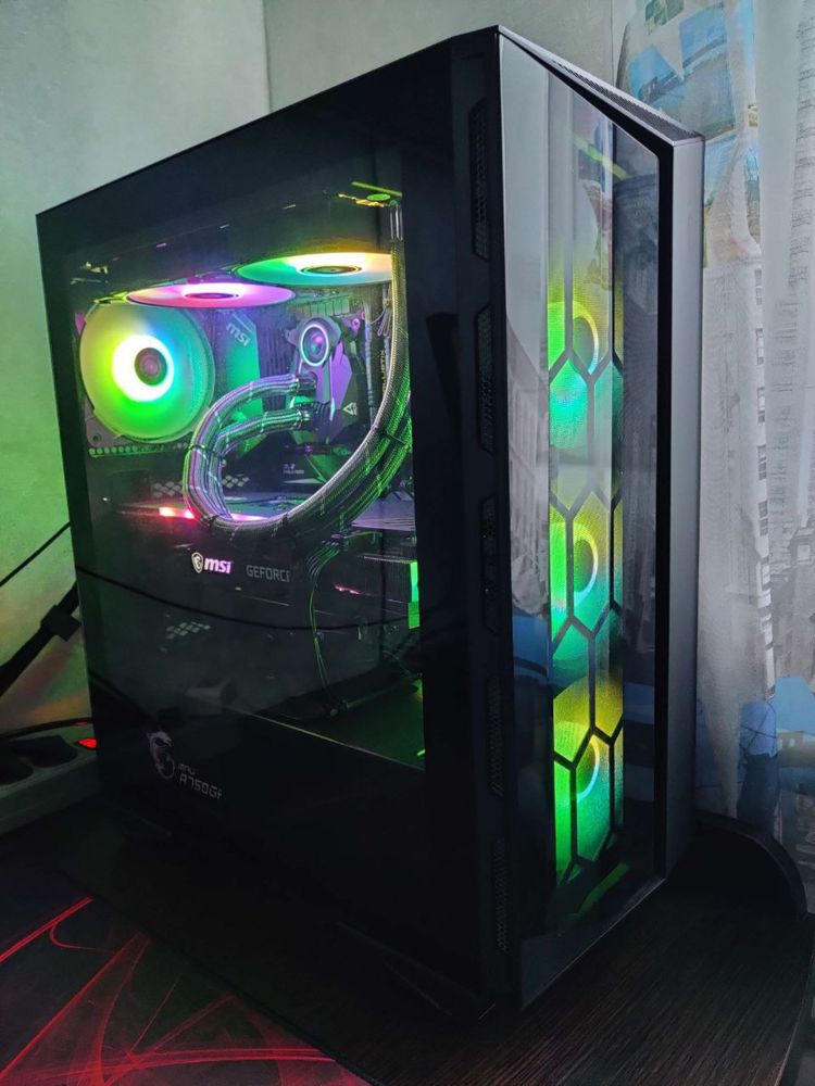 i7 10700к + MSI MPG Z490 Gaming Edge WiFi + 32 Гбт 3600
