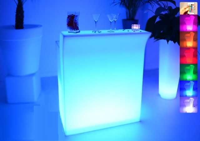 Mobiliario led bares e mesas