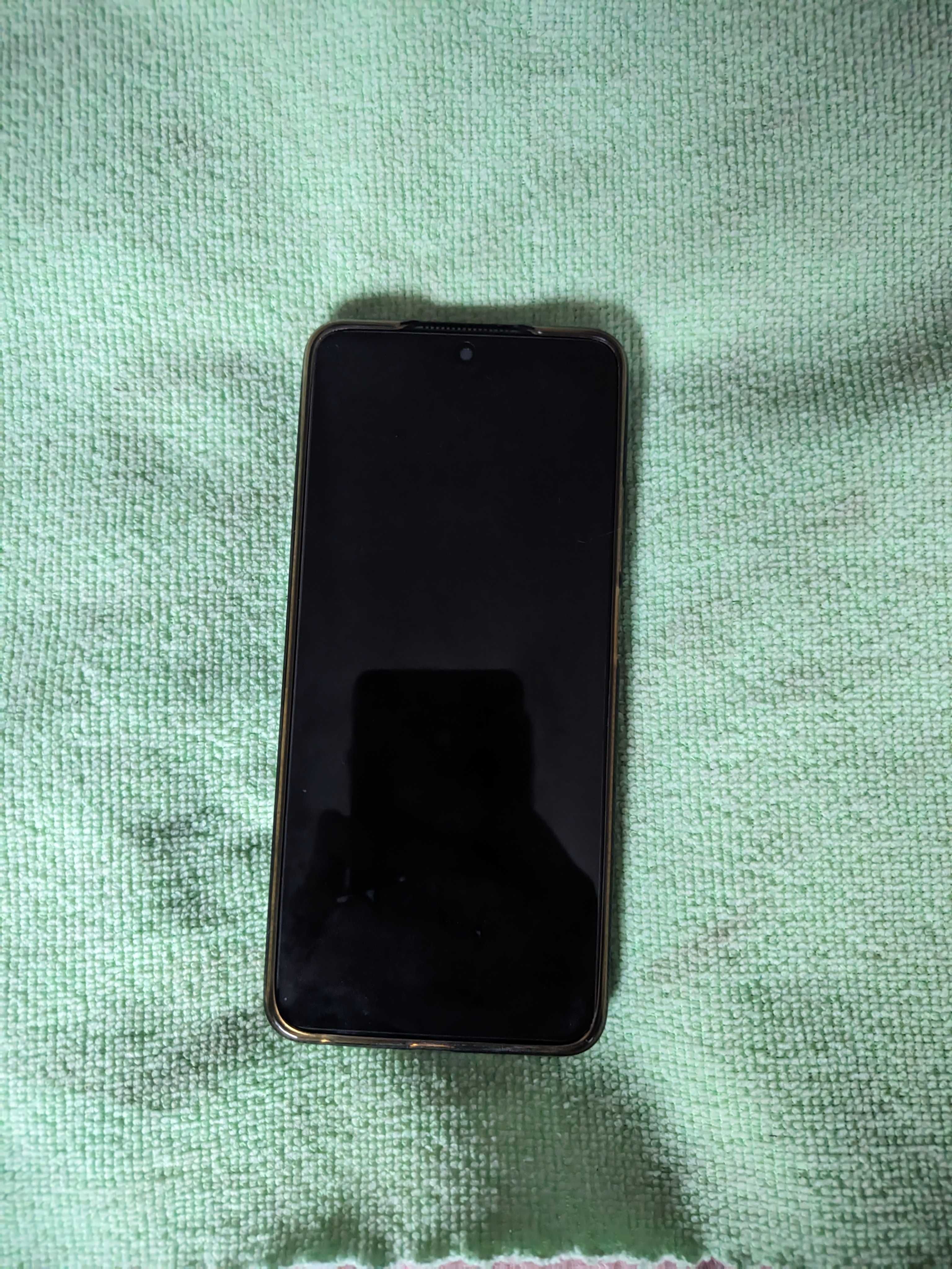Realme 10 pro,  версия без NFC..