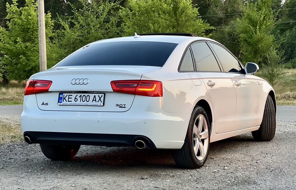 Продам Audi A6C7 3 літра бензин