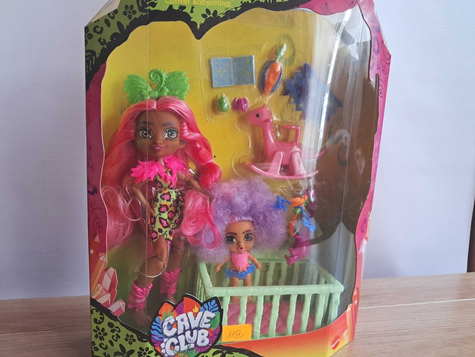 lalki cave club Fernessa i Furrah