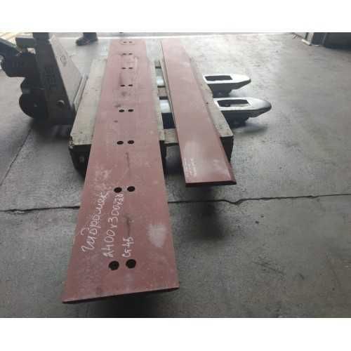 Ніж ковша JCB 3CX,CAT 428,Volvo BL,Hidromek,Case