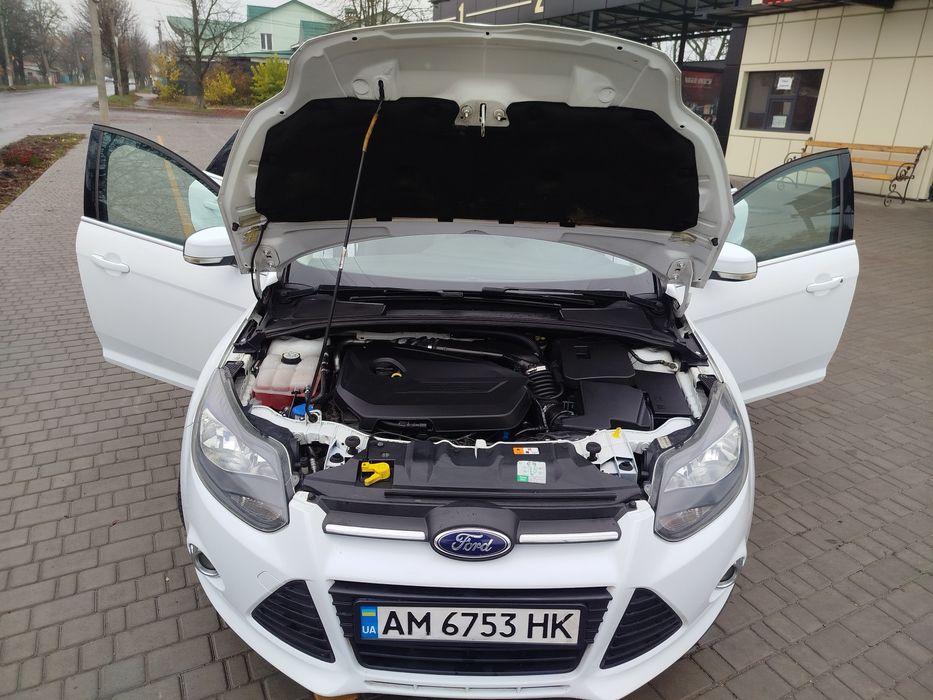 Ford Focus 3 2011року 1.6л турбобензин