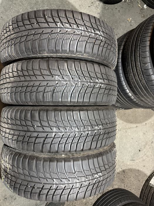 Opony zimowe 205/70/16 Bridgestone 4szt 7mm