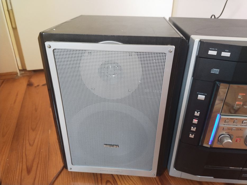 Wieża Philips 3cd radio