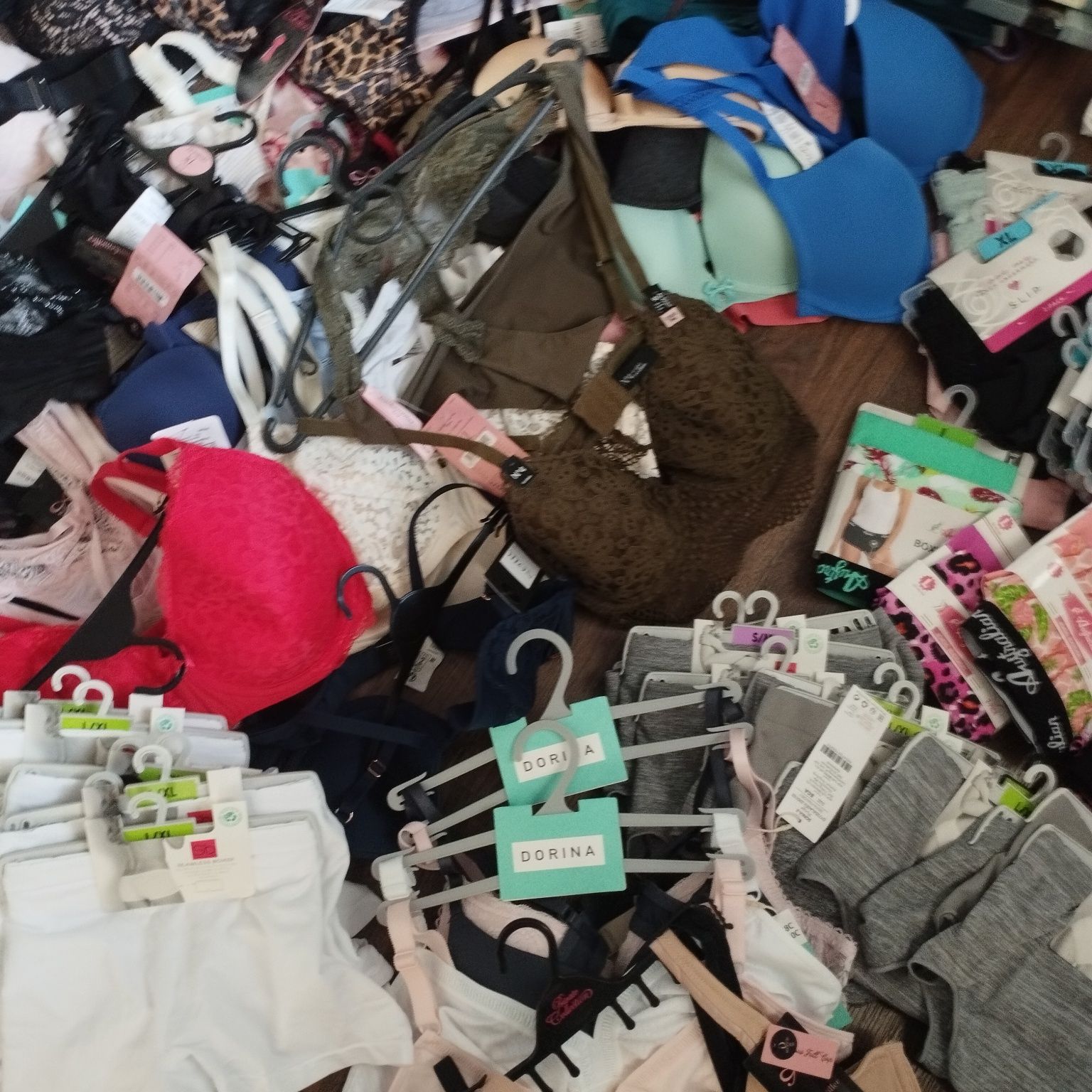Лоты белье  hunkemoller Atlantic
