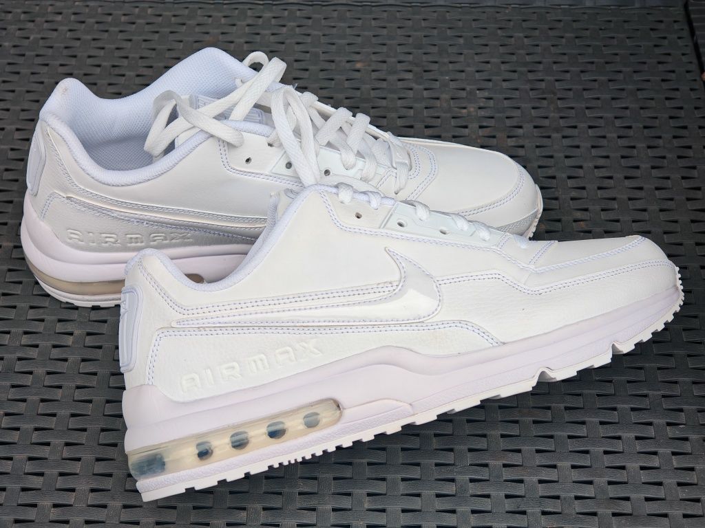 Женские кроссовки Nike Air Max 90 Futura DM687977-111( размер 45) (11U