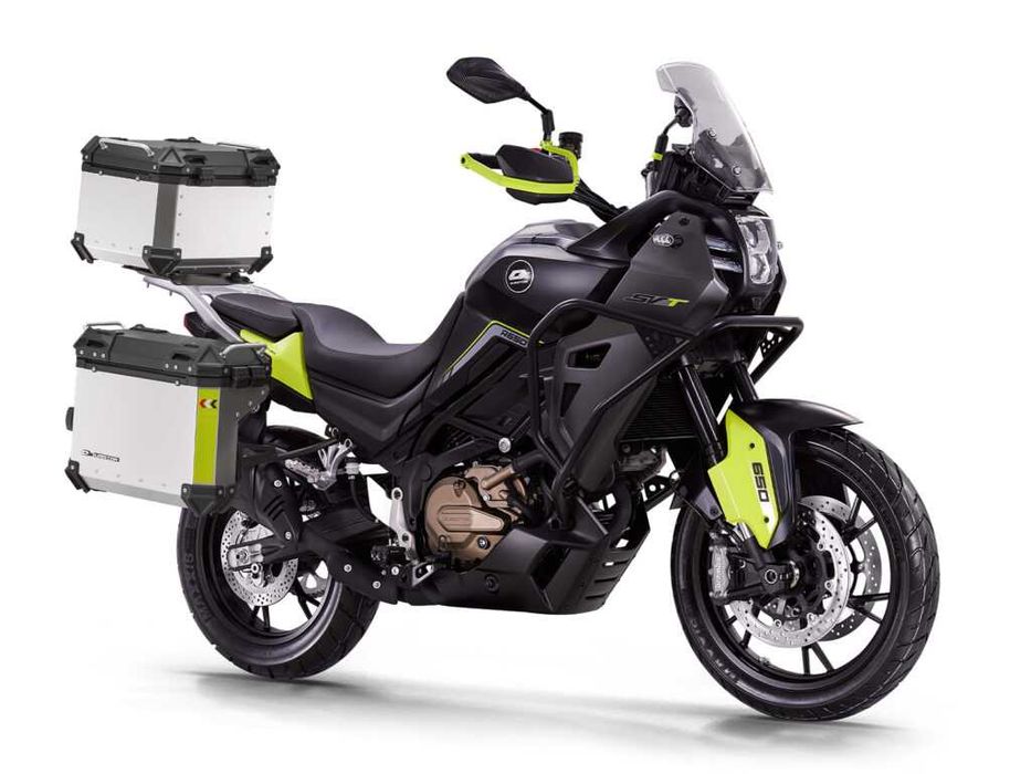 Motocykl QJMOTOR SVT 650 yamaha zontes cf moto benelli quadon pl kufry