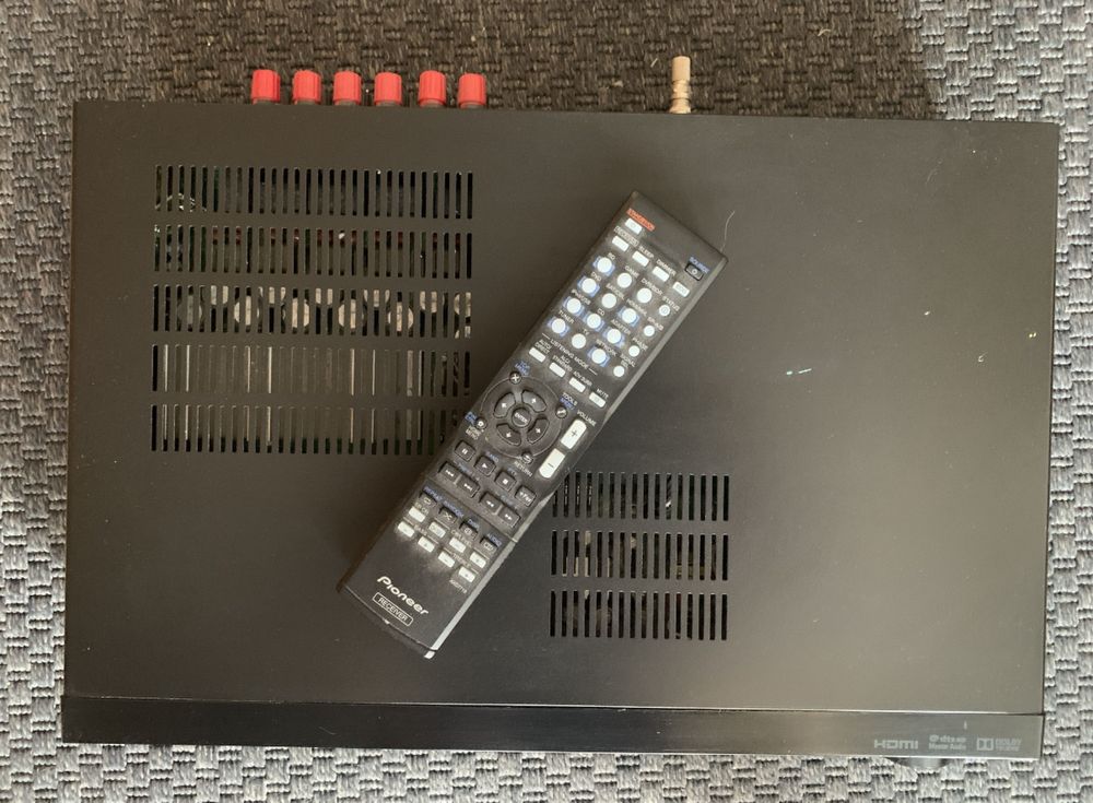 Amplituner Pioneer VSX-S520