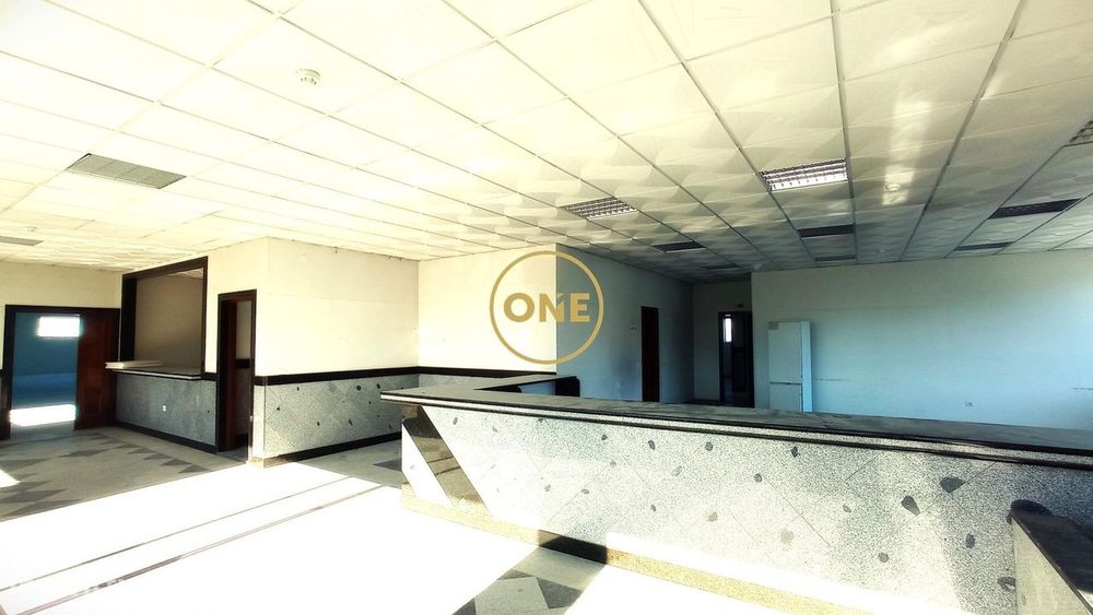 Armazém industrial Famalicão