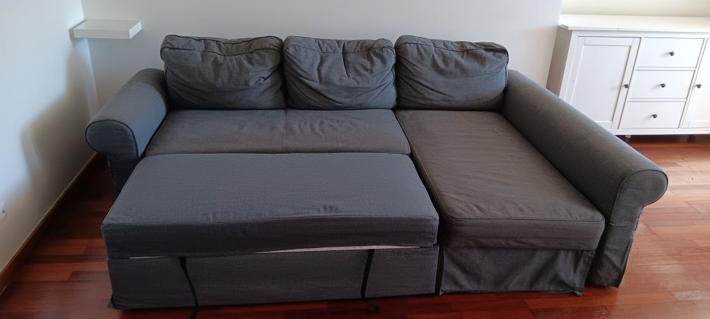 Sofá Chaise Longue e sofá cama Ikea