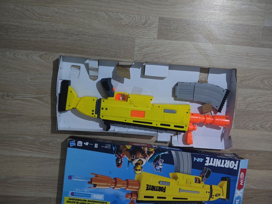 Автомат Бластер Нервы Nerf Fortnite