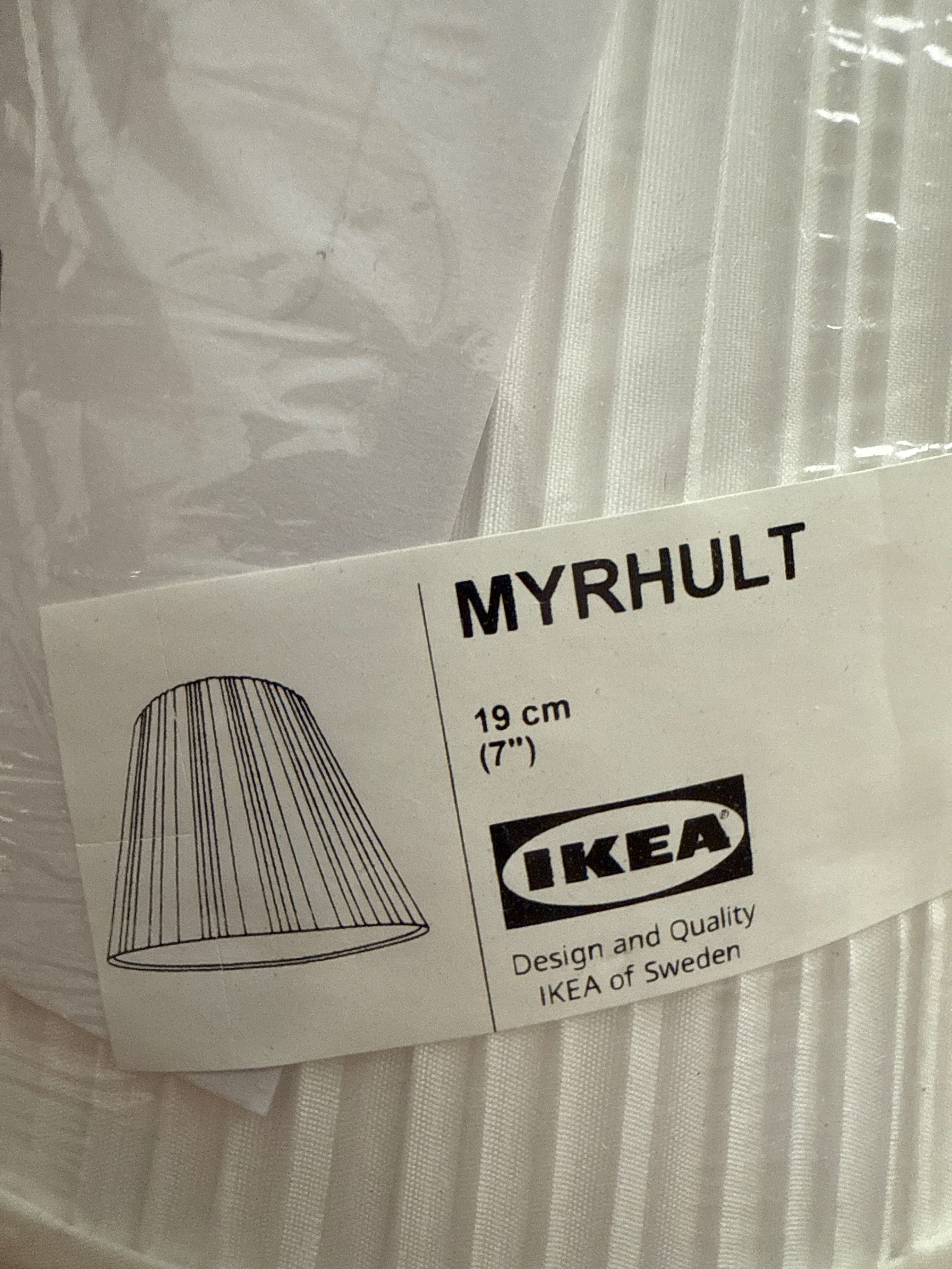 Abajur pequeno do Ikea. Novo com embalagem