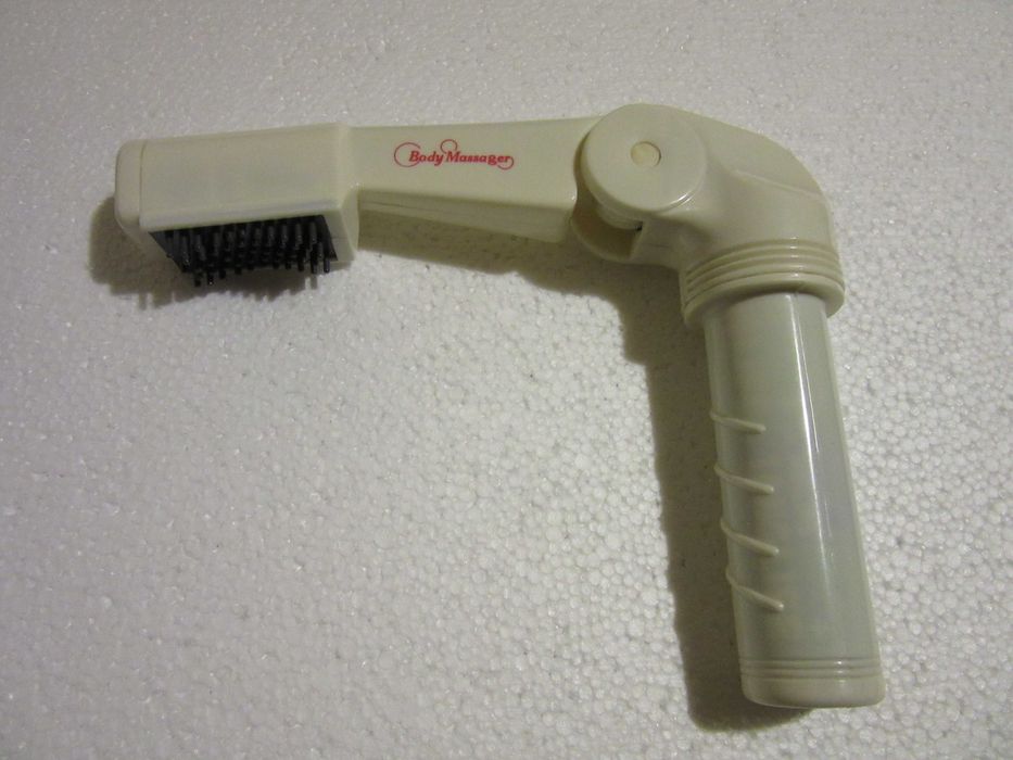 вибромассажер Body Massger со сменными насадками