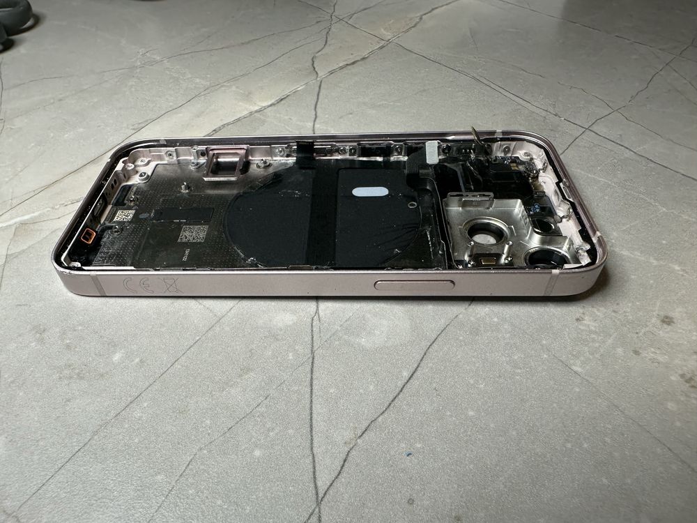 Iphone 13 mini korpus ładny oryginał
