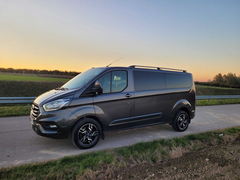 Karawan Pogrzebowy Ford Custom Long