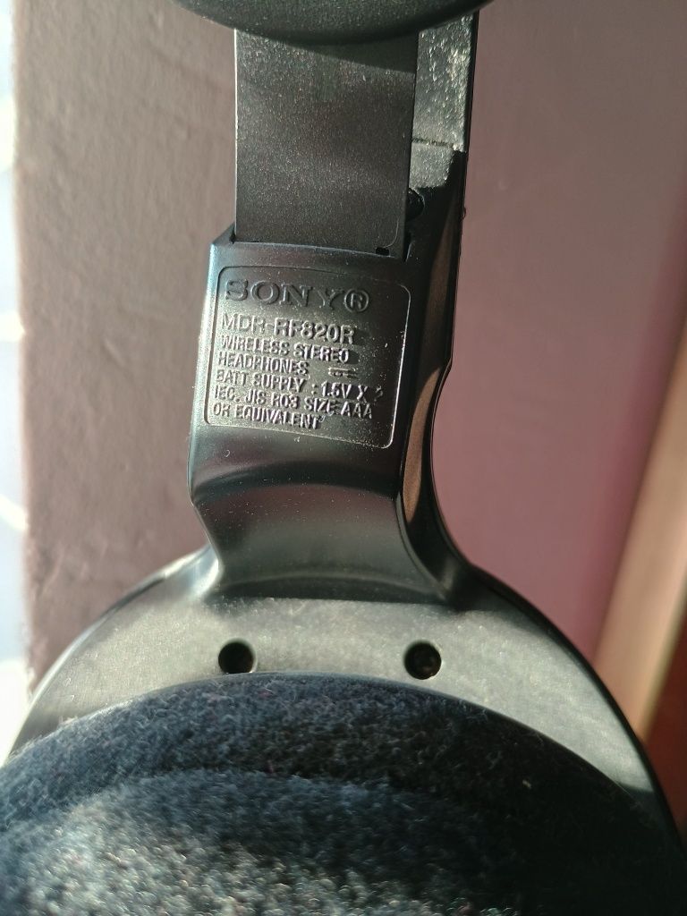 Słuchawki bezprzewodowe Sony MDR-RF820R