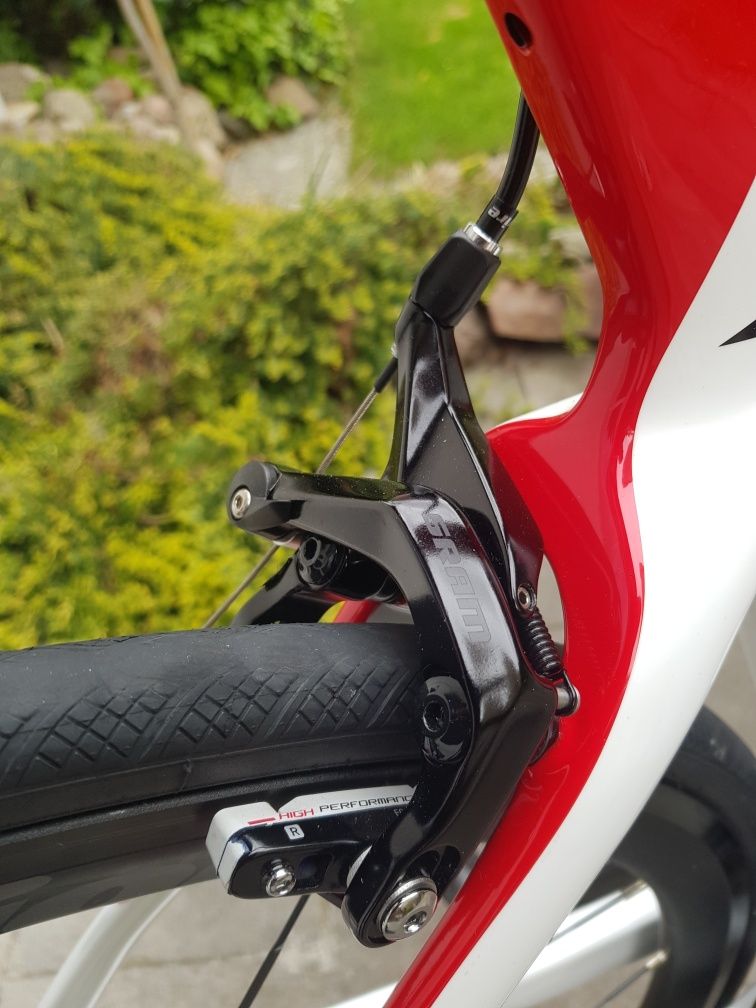 Hamulce dual pivot sram red