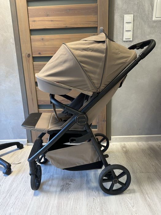 Wozek spacerowy carella bravo carbon
