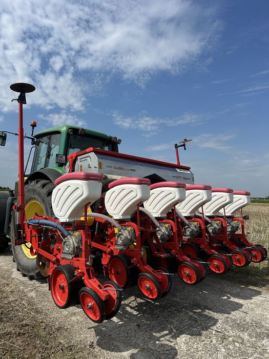 Siewnik do kukurydzy talerzowy 6 rzędowy  Ozdoken (nie Gaspardo, Kuhn)