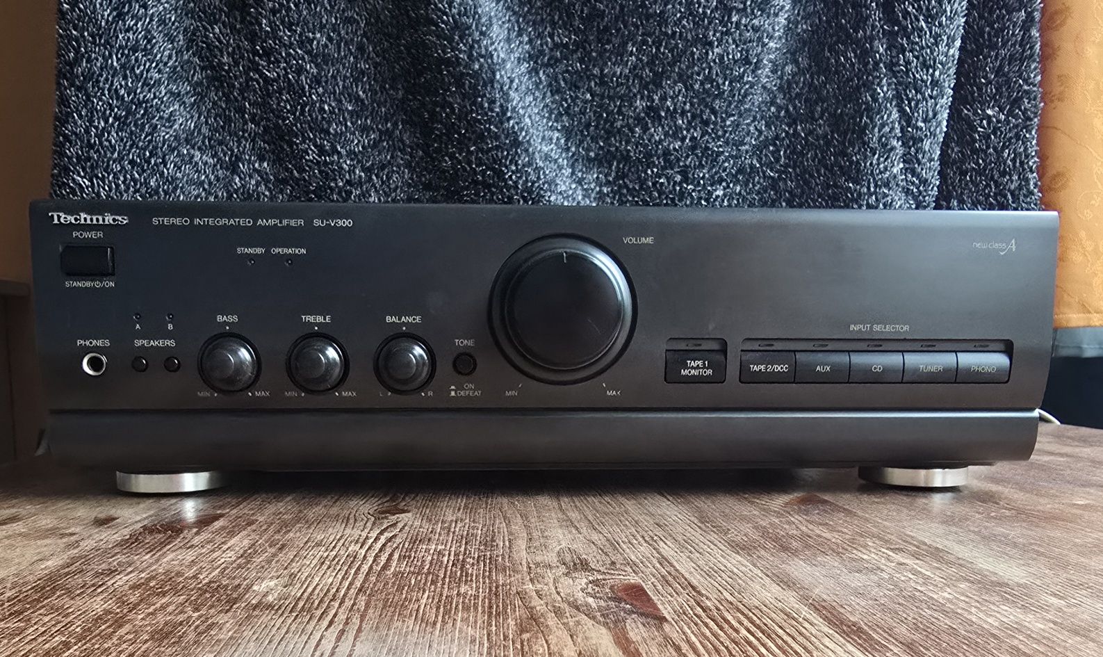 Wzmacniacz Technics  SU V 300