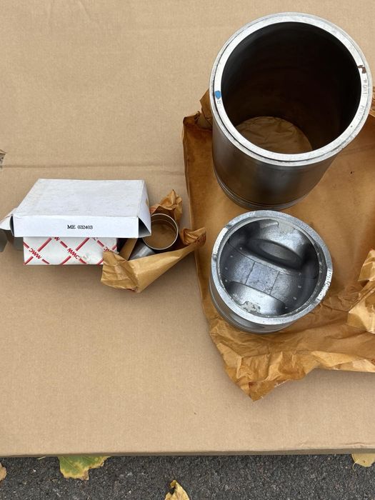 Ремнабор двигуна модель 6Д15  Mitsubishi  стандарт японського виробниц