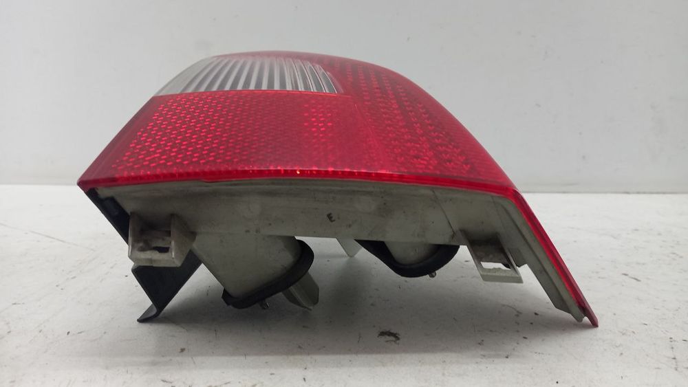 Фонарь задний правый стоп Volvo XC70 V70 2007-2016 31276840