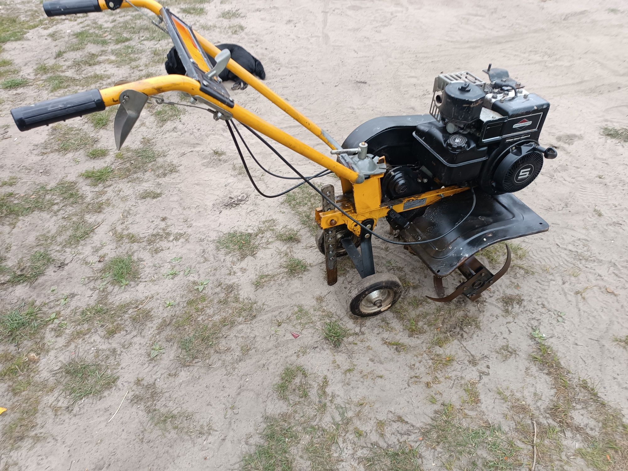 Glebogryzarka spalinowa ogrodowa silnik 5km. Briggs & Stratton