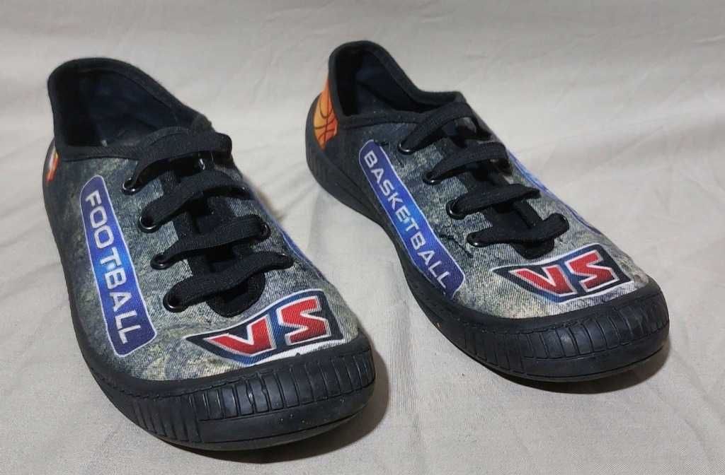 Buty na WF dla chłopca rozm. 34