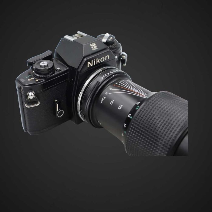 Aparat analogowy Nikon EM z obiektywem Tamron 70–210 mm b5/101153