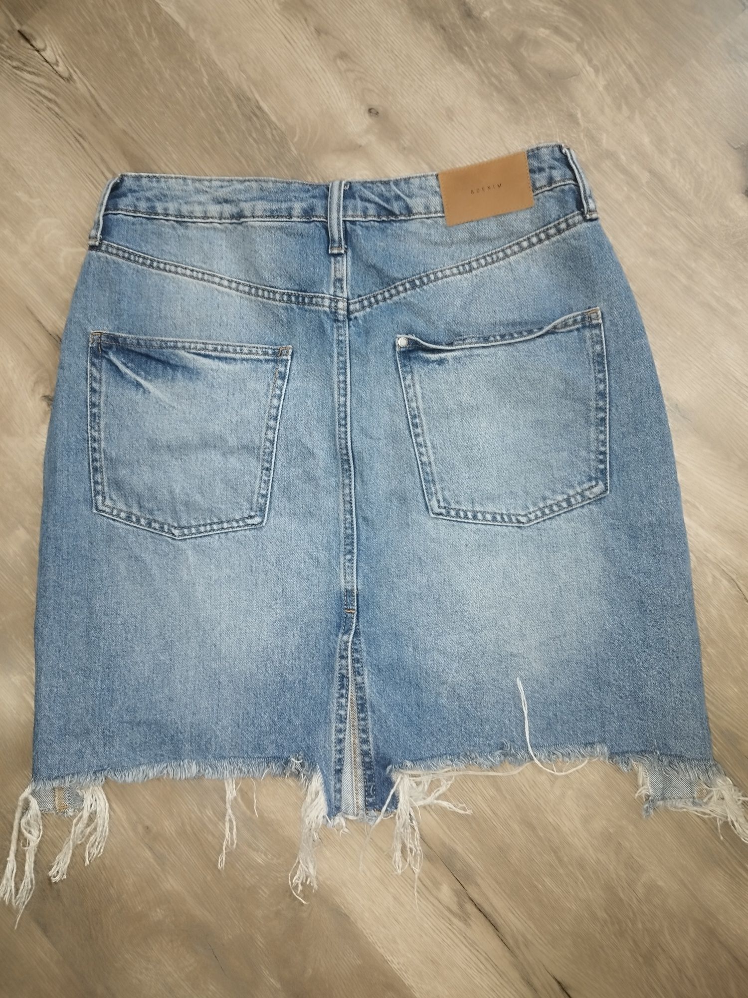 Modna Spódnica jeansowa firmy H&M rozmiar 38/M Nowa!