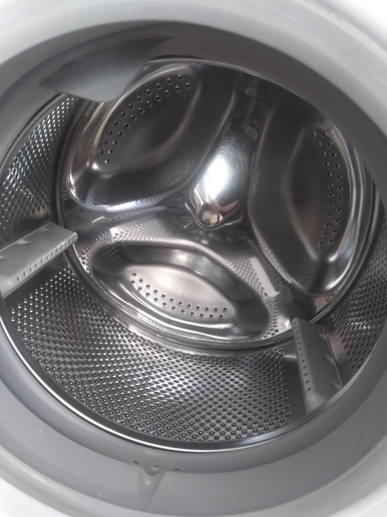 Pralka Ariston hotpoint fmg 723 uszkodzony zbiornik