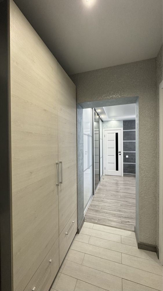 Продается 2-х комн. кв. на Песках
