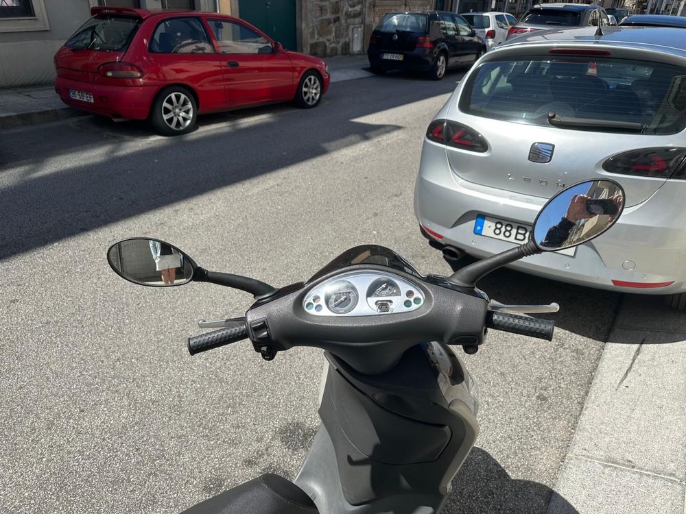 Piaggio Fly Scooter