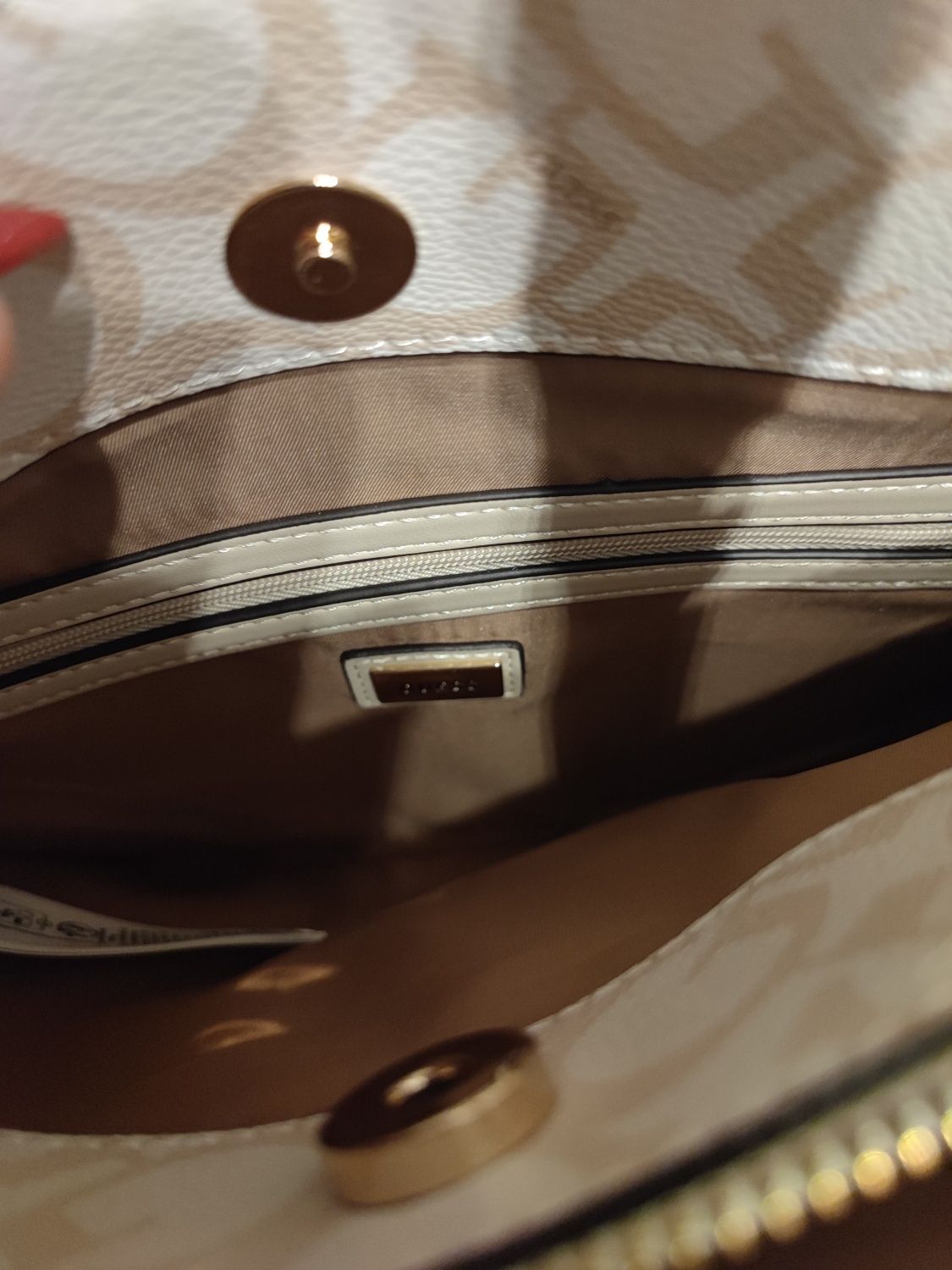 Torebka Guess Garrick Satchel