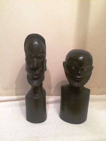 2 bustos africanos