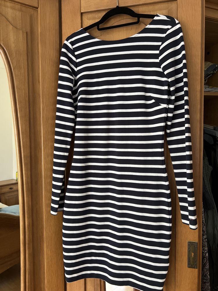 Tommy Hilfiger sukienka XS -M do kolan z dekoltem na plecach