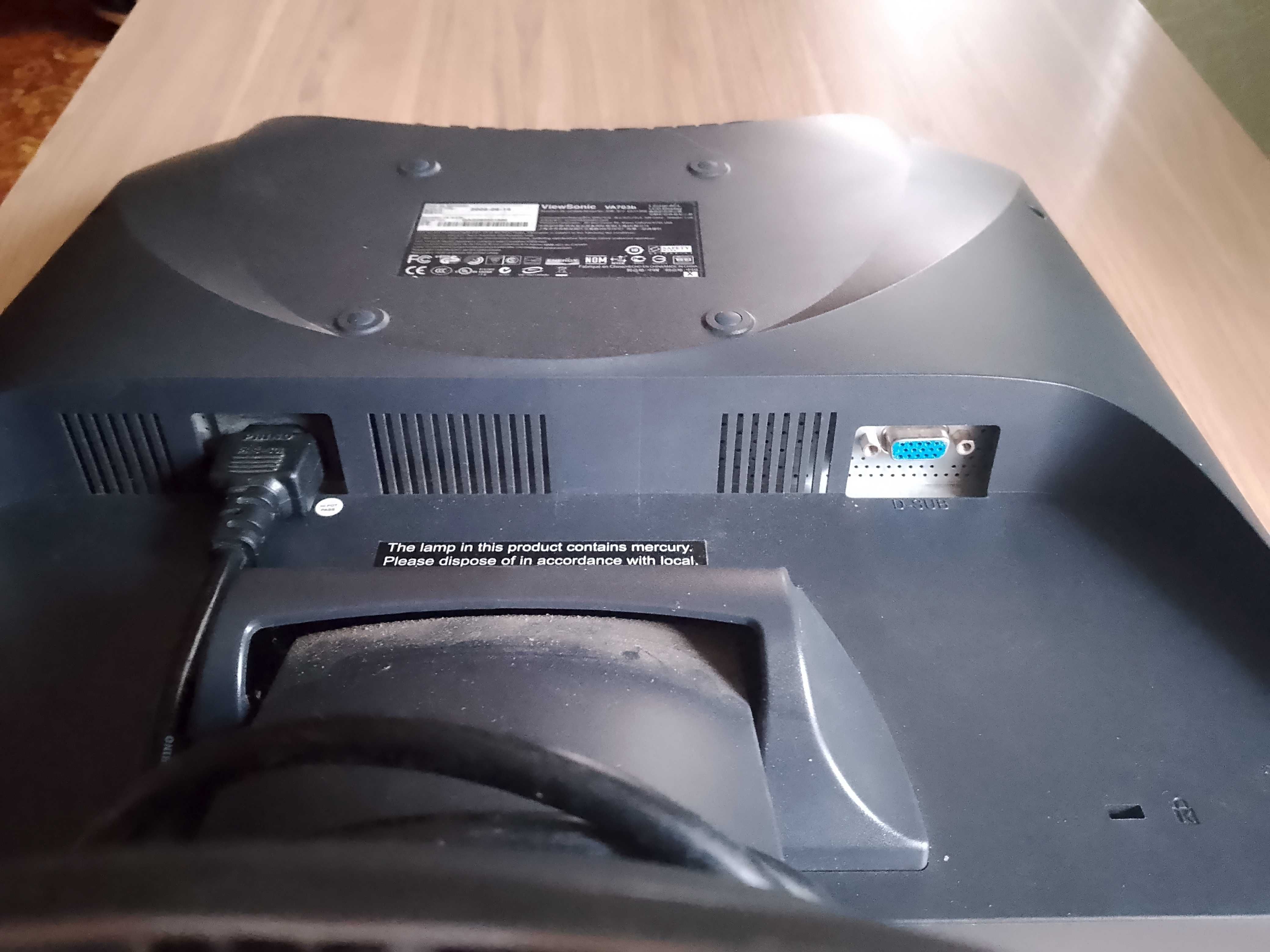 Монито ViewSonic Va703b