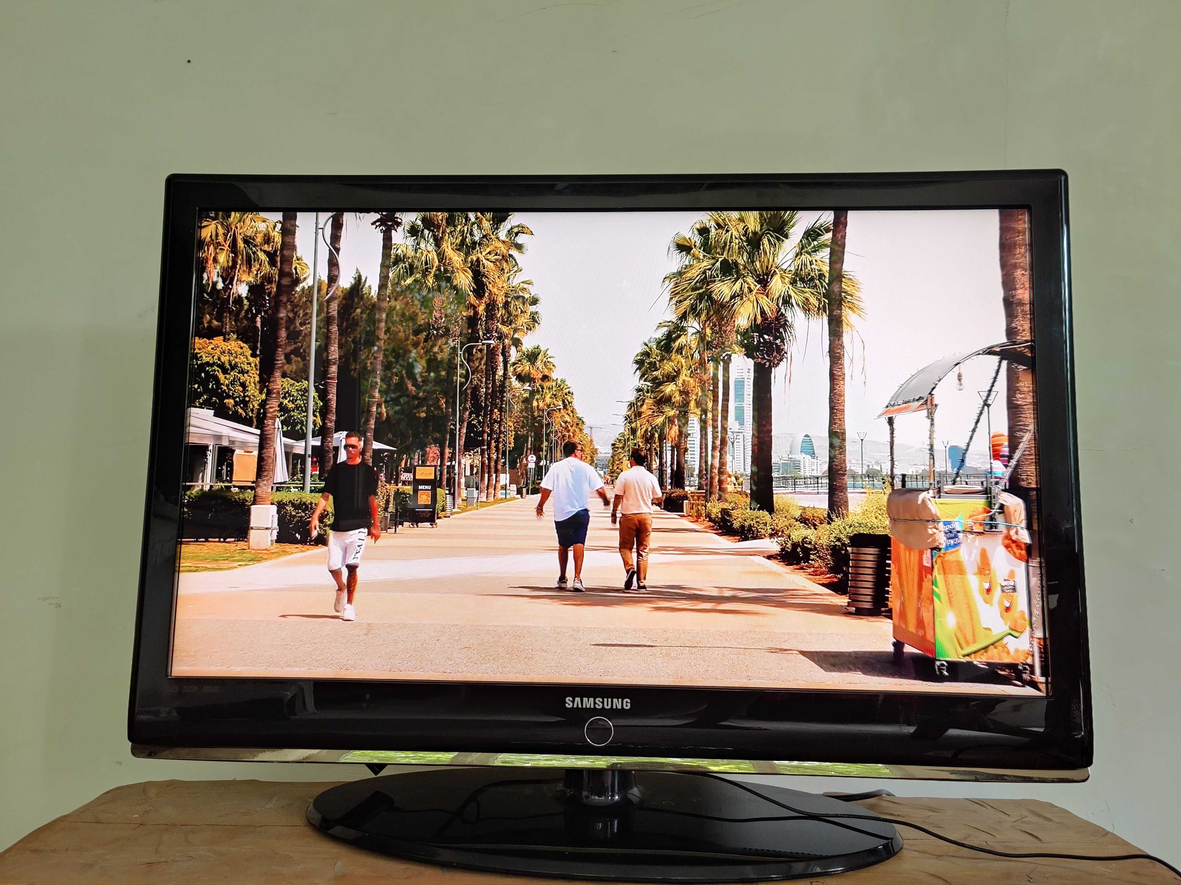 Телевизор Samsung LE40M87BD