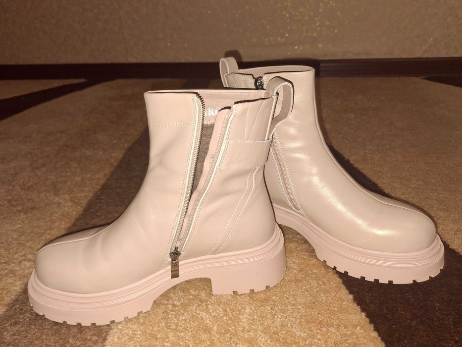 Зимові жіночі черевики