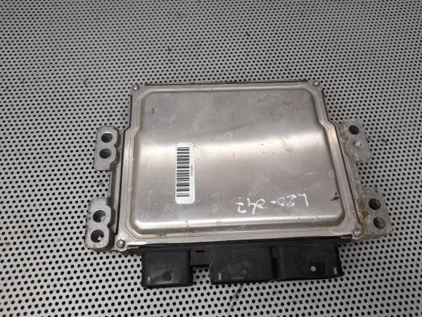 Centralina motor / ECU RENAULT Clio III (BR0/1, CR0/1)