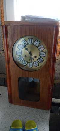 Stary zegar metron