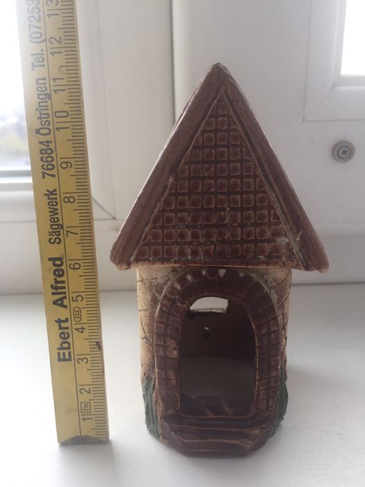 Домик для рыб