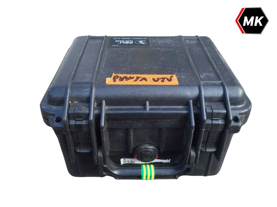 PELI 1300  czarna/black Pelican walizka, Faktura