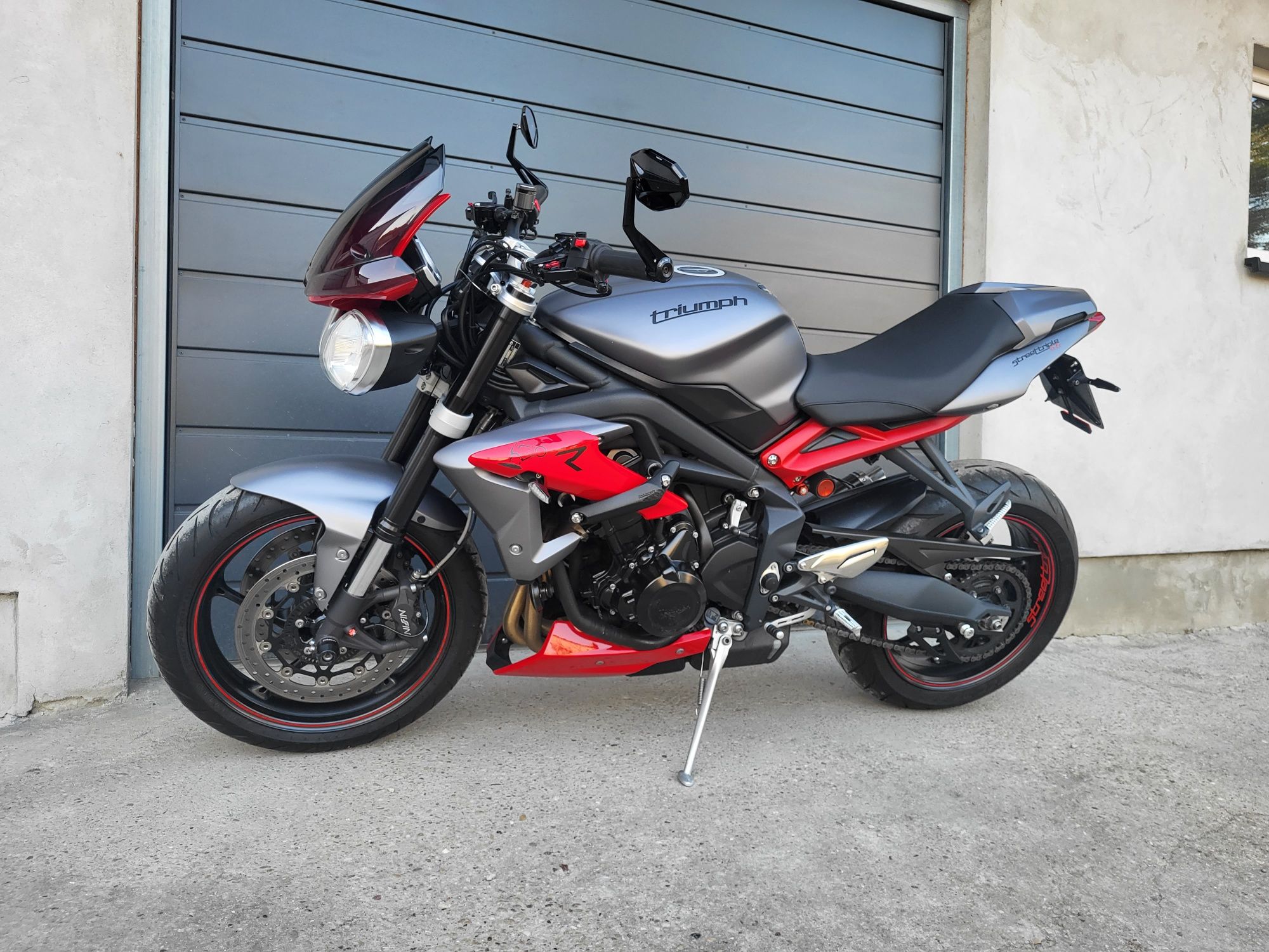 Triumph Street triple 675 R . 2015